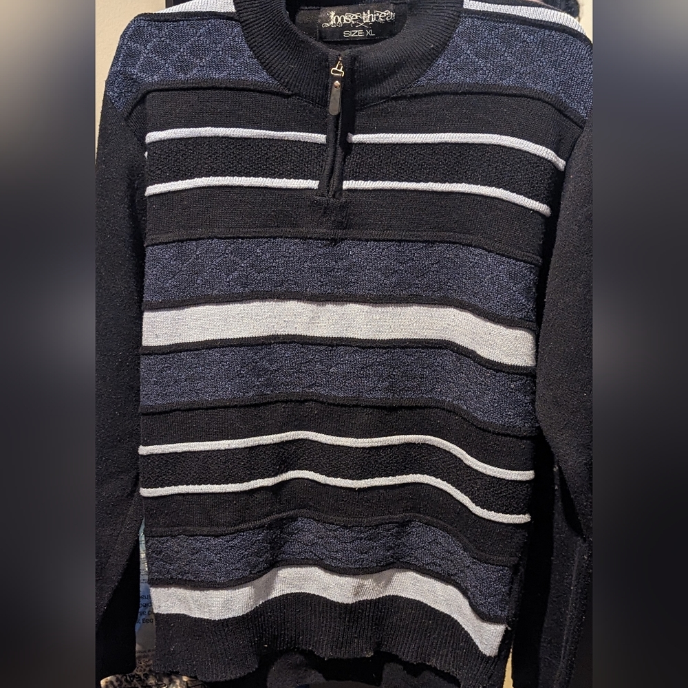 men's sweatshirt
